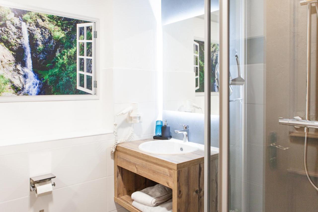 Sonnenhof - Apartments & Zimmer Kaunertal Ngoại thất bức ảnh